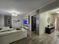  of property in Bendor