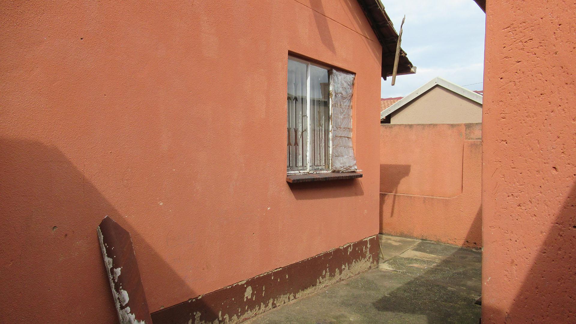 Backyard of property in Protea South