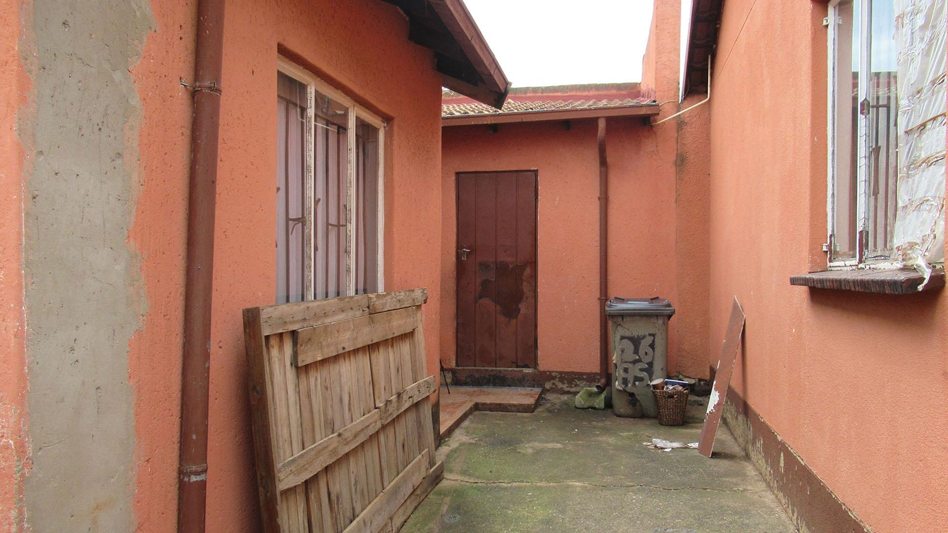 Backyard of property in Protea South