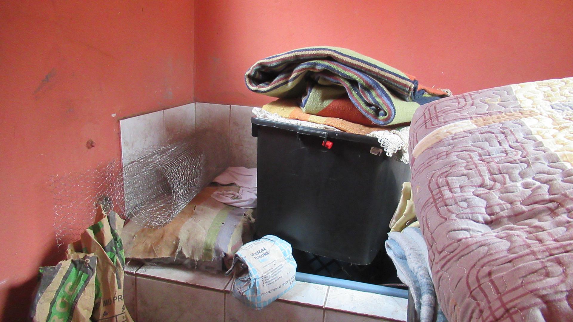 Bathroom 3+ - 5 square meters of property in Protea South