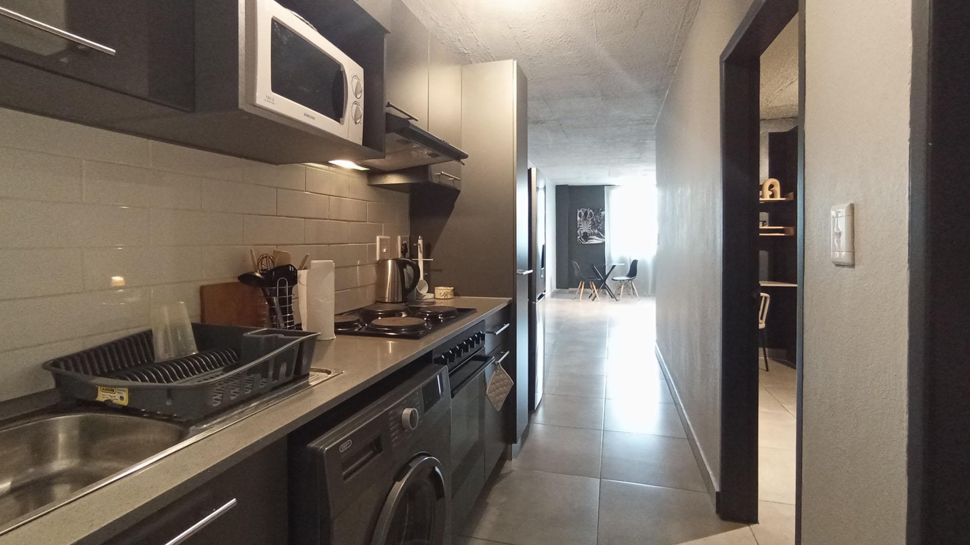 Kitchen - 10 square meters of property in Lynnwood Ridge