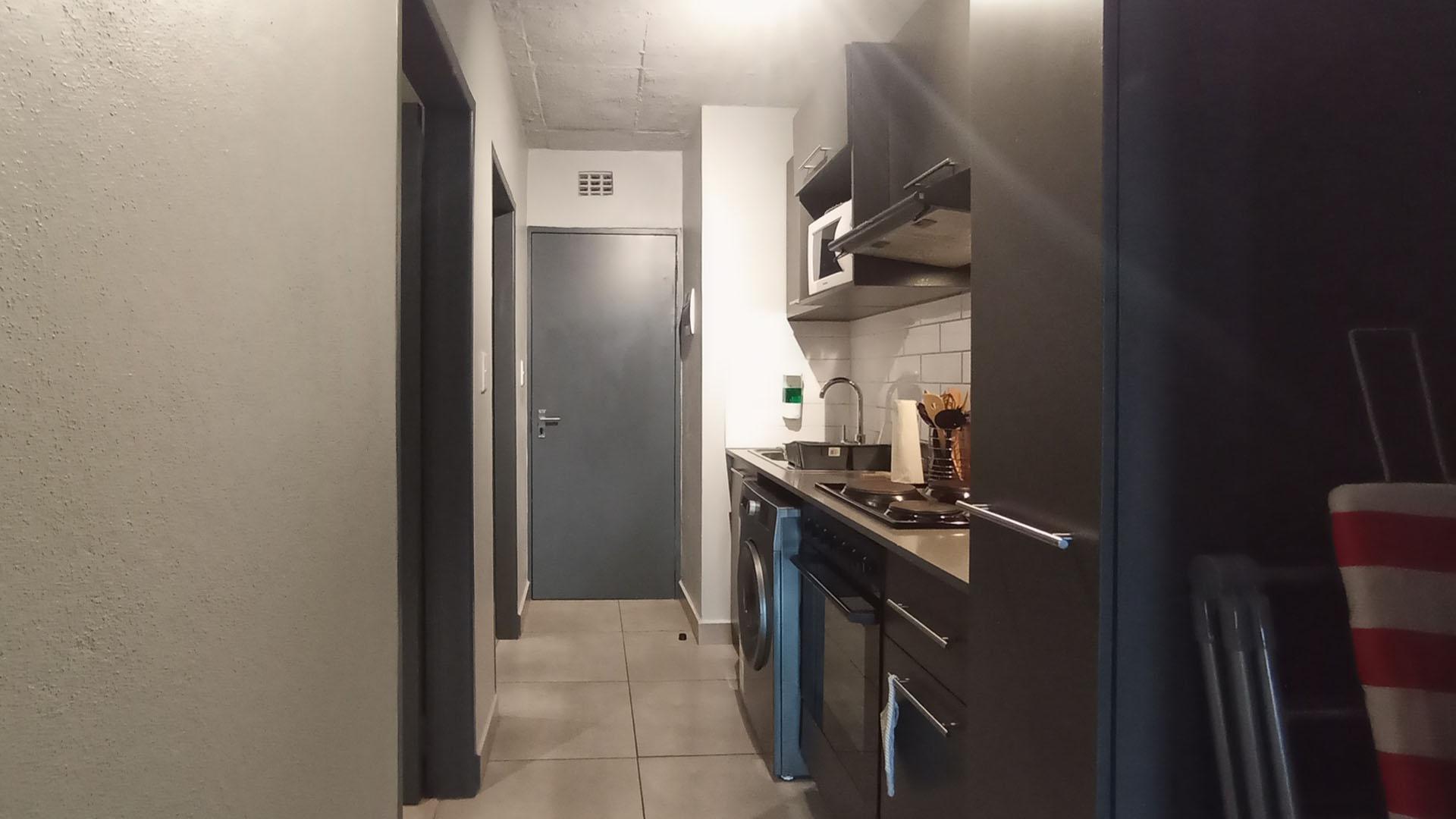 Kitchen - 10 square meters of property in Lynnwood Ridge