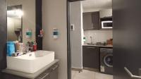 Bathroom 1 - 4 square meters of property in Lynnwood Ridge