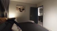 Bed Room 1 - 13 square meters of property in Lynnwood Ridge