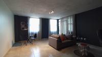 Lounges - 25 square meters of property in Lynnwood Ridge