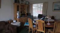 Dining Room - 13 square meters of property in Eikepark