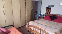 Bed Room 2 - 13 square meters of property in Eikepark