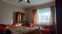 Bed Room 2 - 13 square meters of property in Eikepark