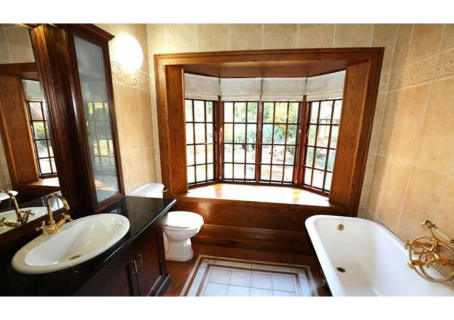  of property in Padfield Park