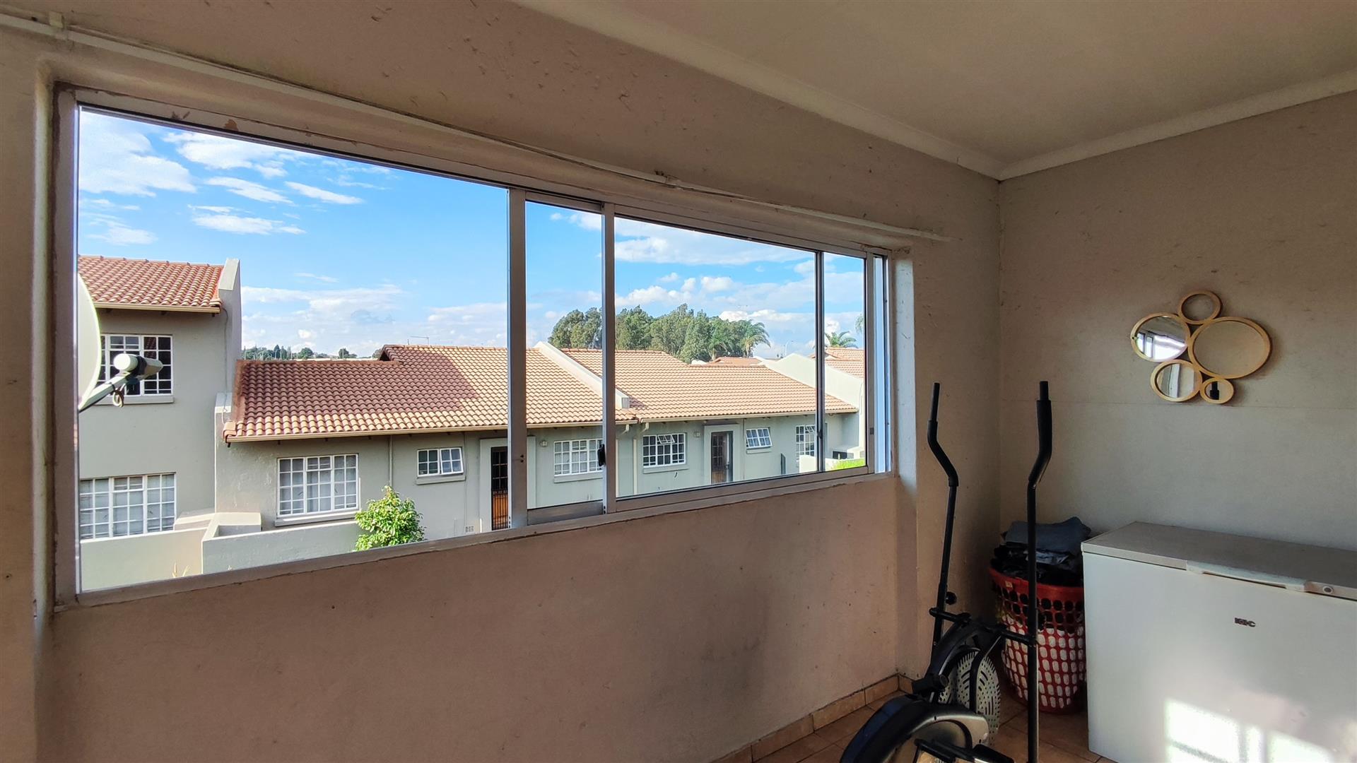 Balcony - 10 square meters of property in Freeway Park
