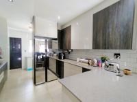  of property in Bendor