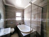  of property in Bendor