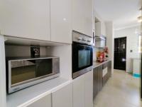  of property in Bendor