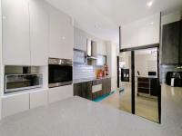  of property in Bendor
