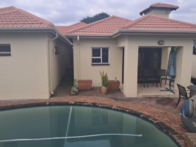 3 Bedroom House for Sale For Sale in Albemarle - MR674191