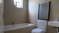 Bathroom 1 - 4 square meters of property in South Hills