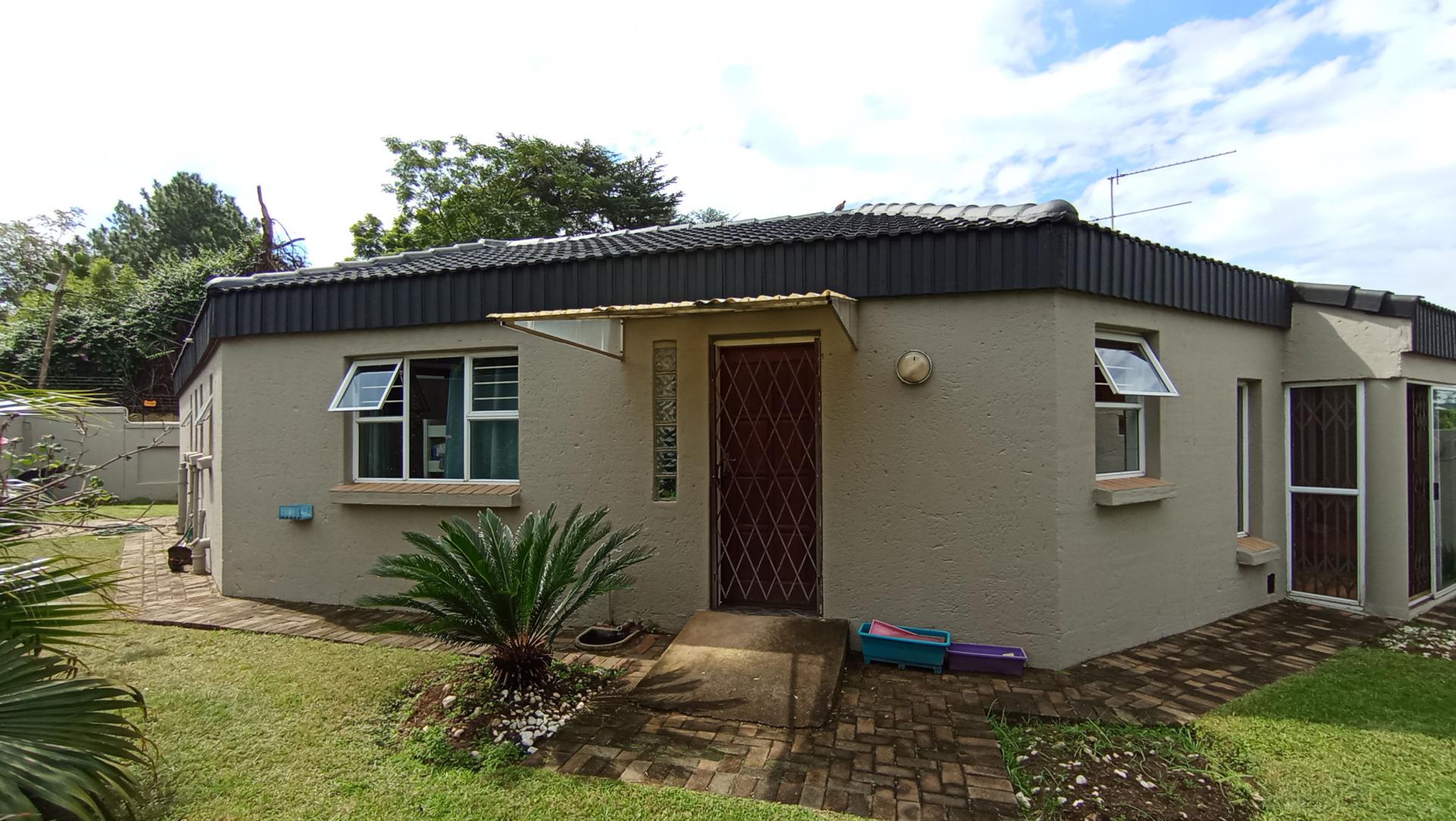 Front View of property in North Riding A.H.