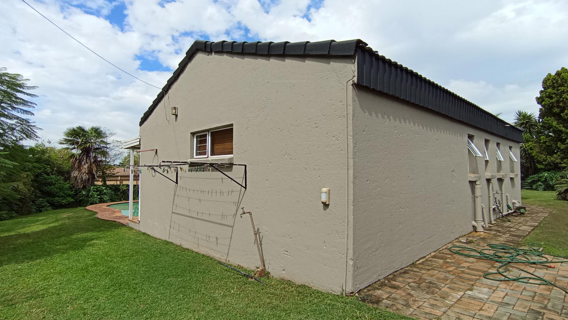 Backyard of property in North Riding A.H.