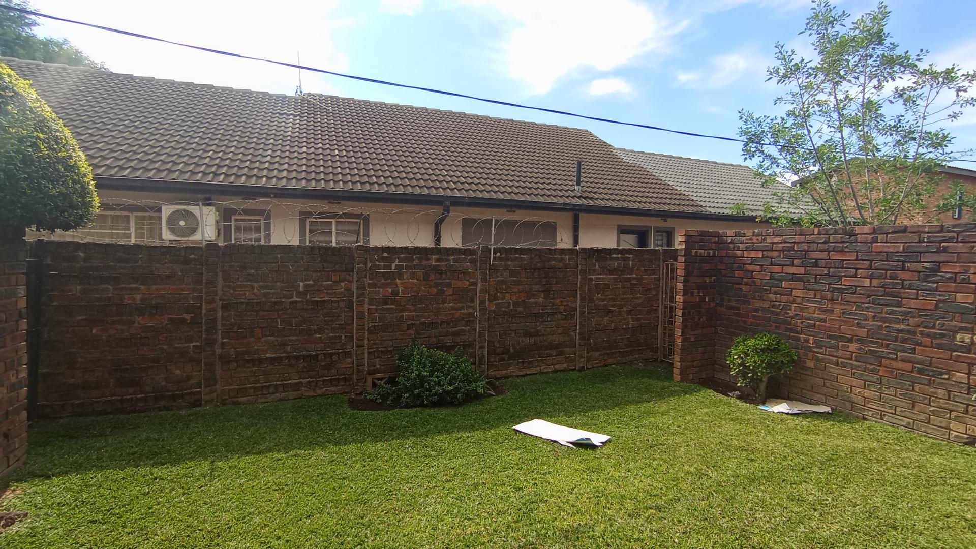 Garden of property in Hermanstad