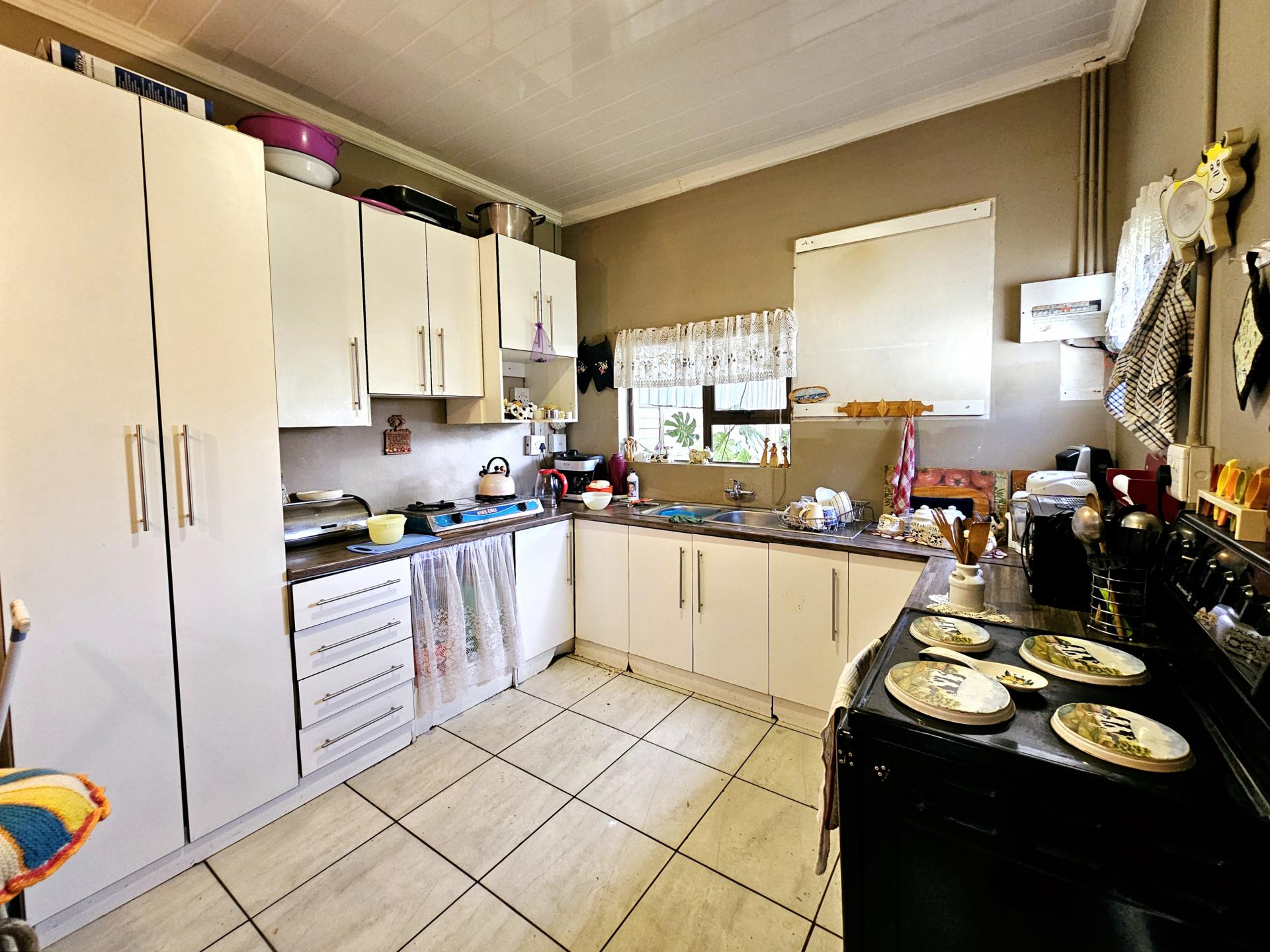 Kitchen of property in Hospitaalpark