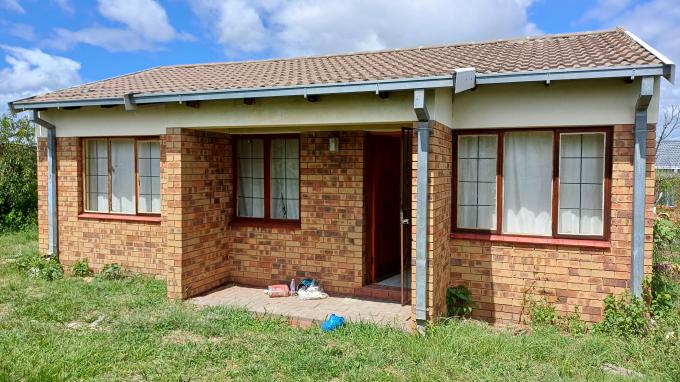 3 Bedroom House for Sale For Sale in Ladysmith - MR674241