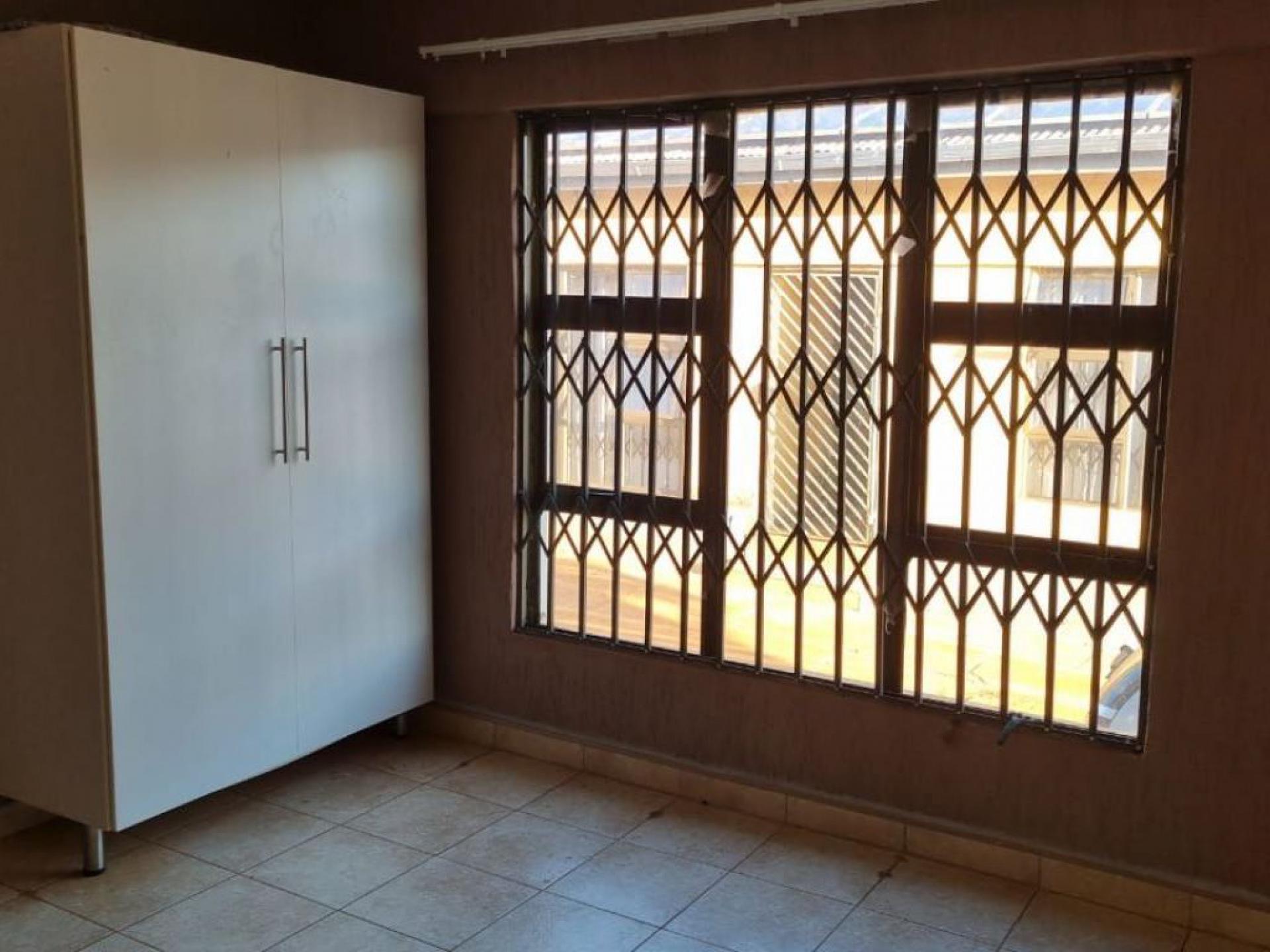  of property in Thohoyandou