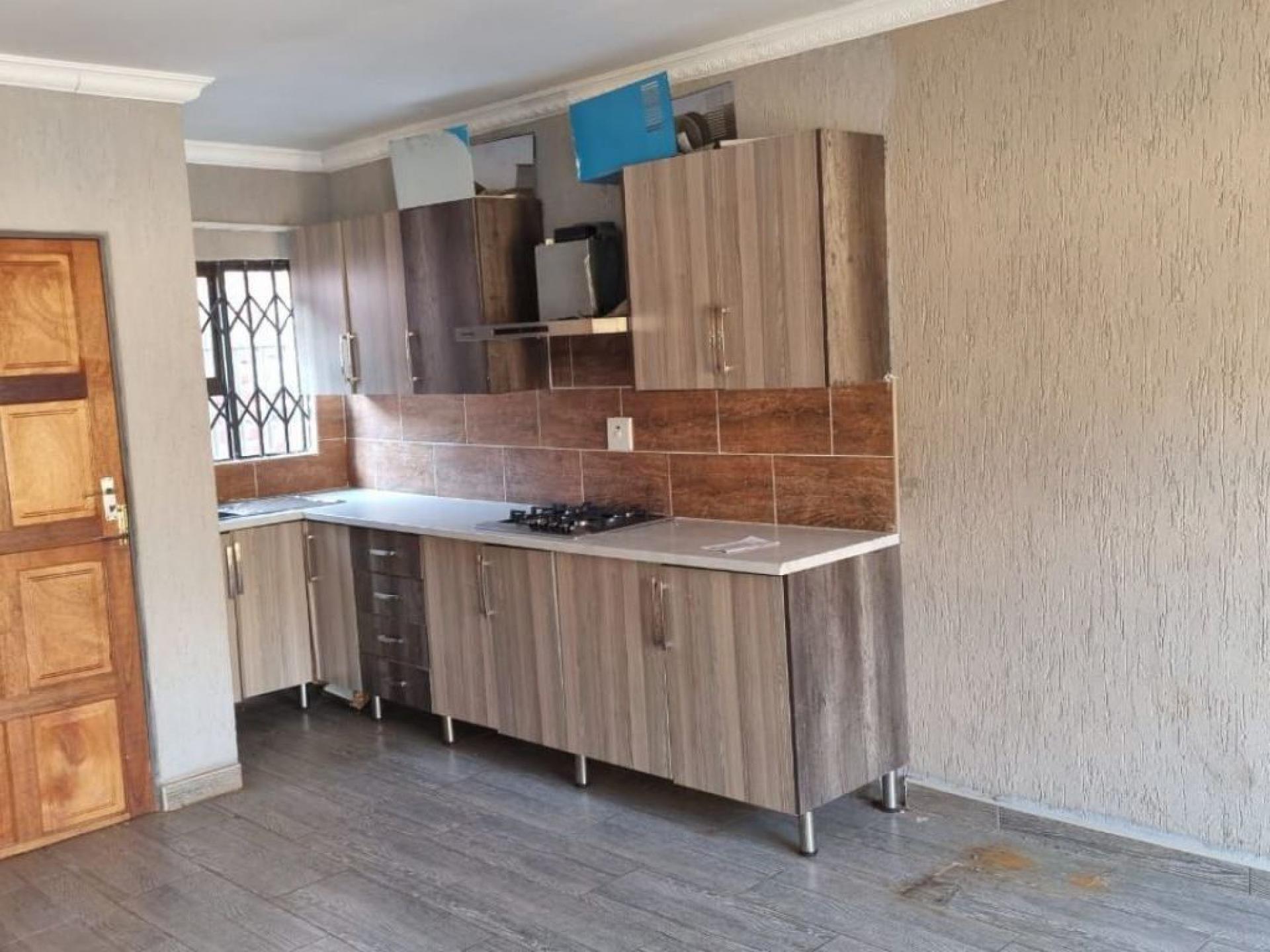  of property in Thohoyandou