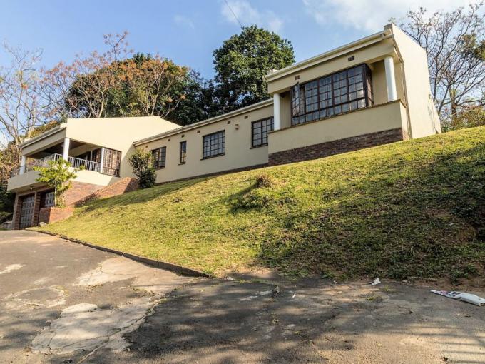 4 Bedroom House for Sale For Sale in Dawncliffe - MR674265