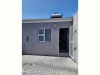  of property in Grassy Park