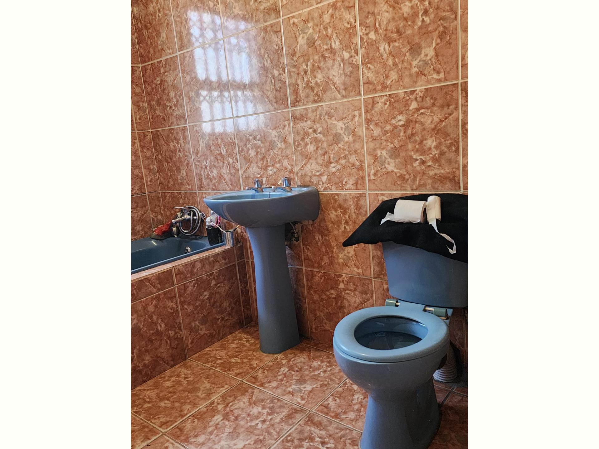  of property in Khayelitsha