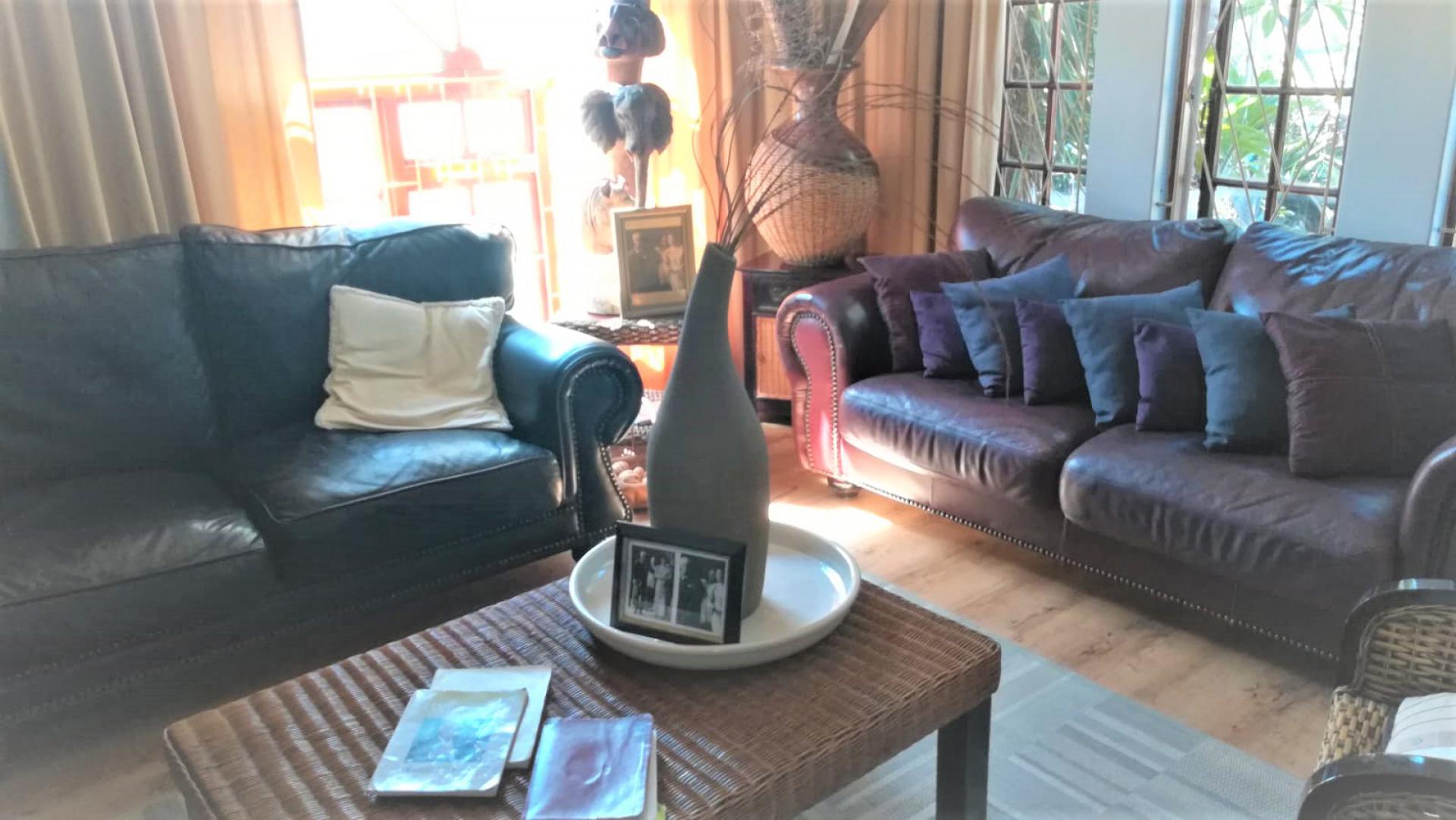  of property in Parow Central