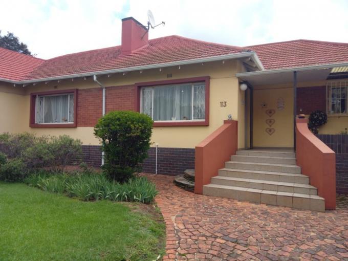 4 Bedroom House for Sale For Sale in Linmeyer - MR674312