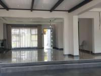  of property in Alan Manor