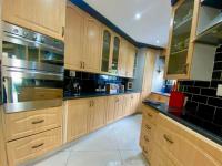  of property in Bassonia