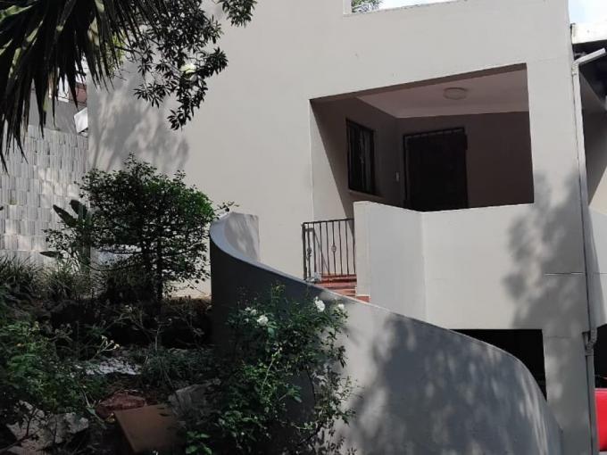 3 Bedroom House to Rent in Observatory - JHB - Property to rent - MR674325