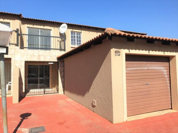 3 Bedroom Simplex for Sale For Sale in Annlin - MR674331