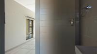 Bathroom 1 - 2 square meters of property in Rooihuiskraal North