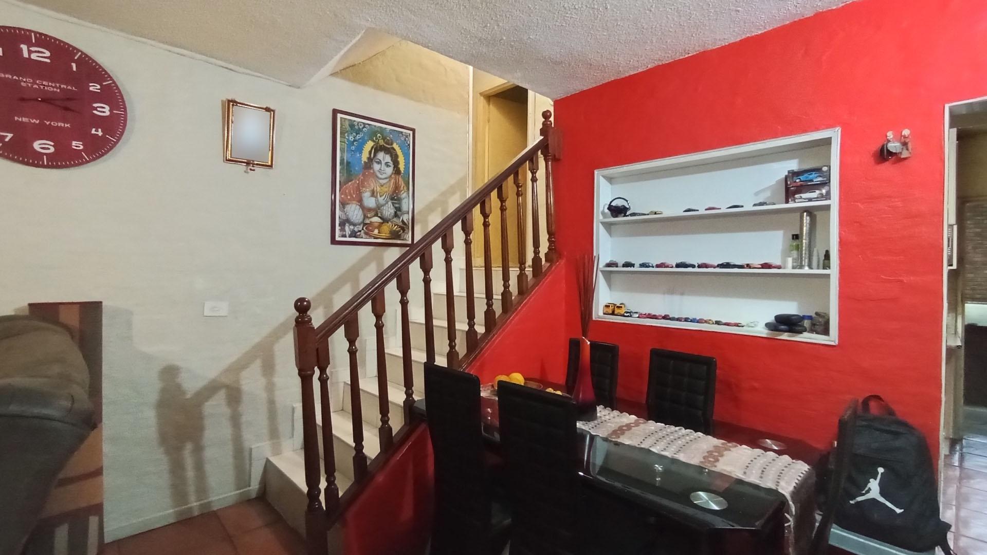 Dining Room - 7 square meters of property in Berkshire Downs