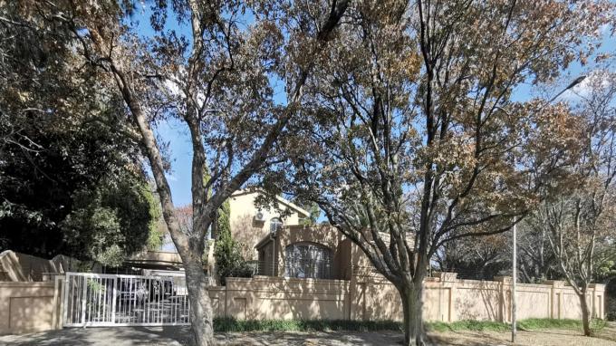 8 Bedroom Freehold Residence for Sale For Sale in Secunda - Home Sell - MR674396