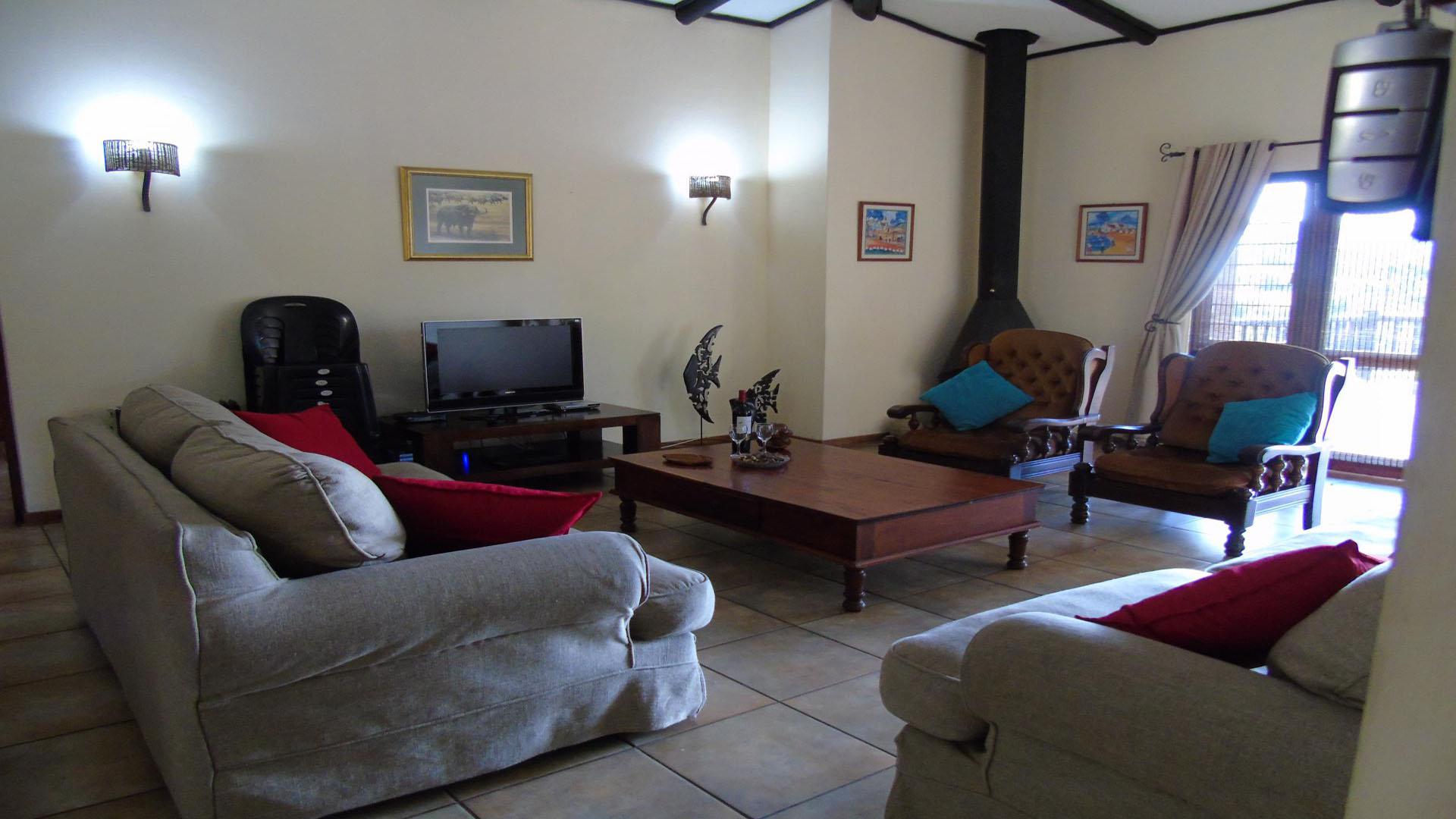 Lounges of property in Hazyview