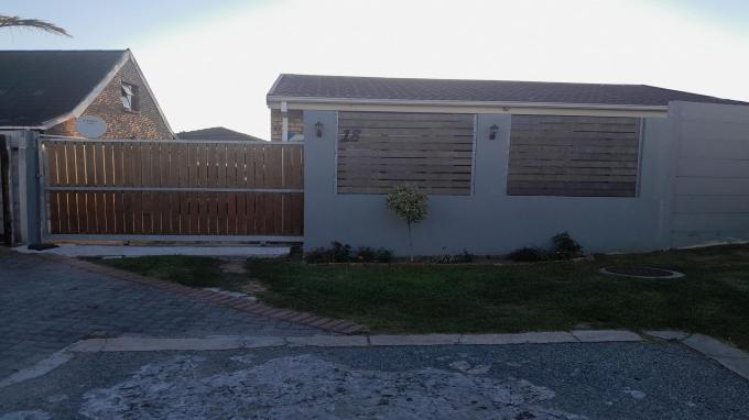 2 Bedroom Freehold Residence for Sale For Sale in Kabega - Home Sell - MR674405