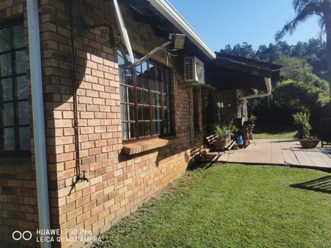 2 Bedroom Simplex for Sale For Sale in Montrose - MR674423