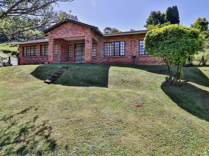 3 Bedroom Simplex for Sale For Sale in Montrose - MR674424