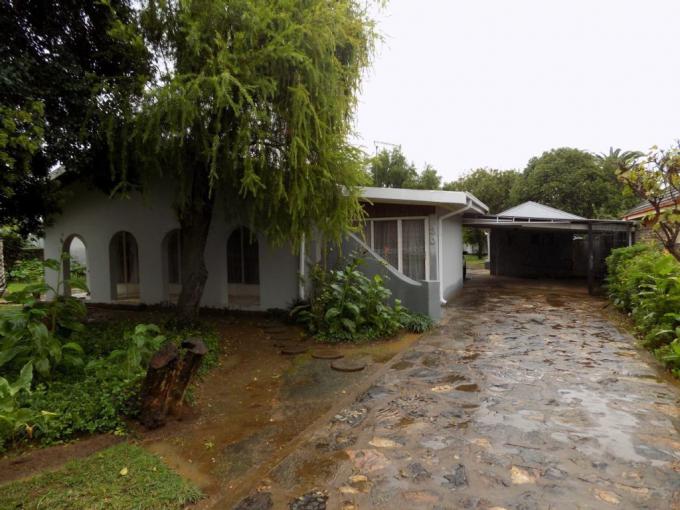4 Bedroom House for Sale For Sale in Ventersdorp - MR674445