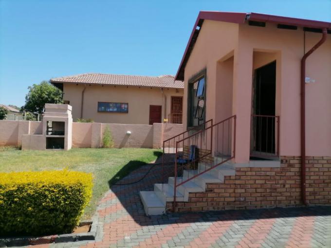 3 Bedroom House for Sale For Sale in Tlhabane West - MR674447