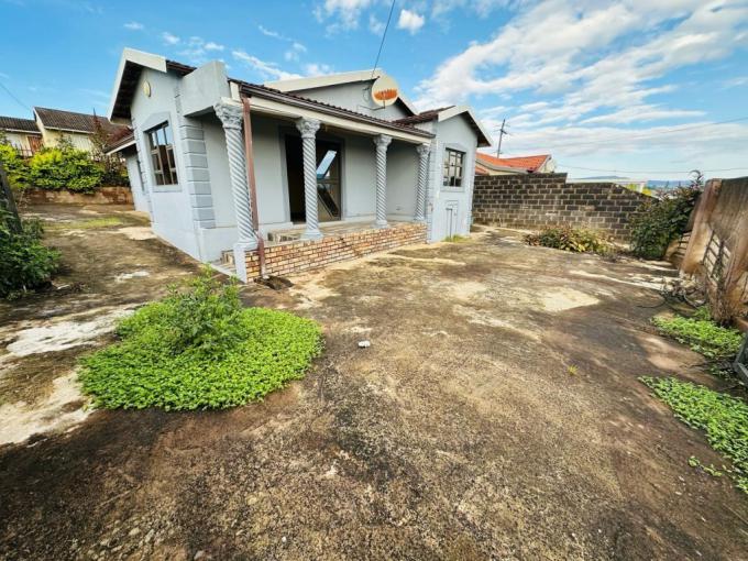 House for Sale For Sale in Edendale-KZN - MR674472
