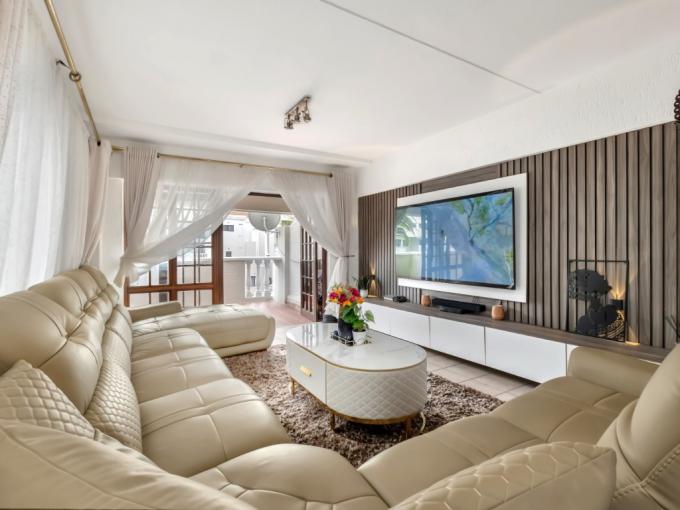 2 Bedroom Apartment for Sale For Sale in Sandown - MR674486