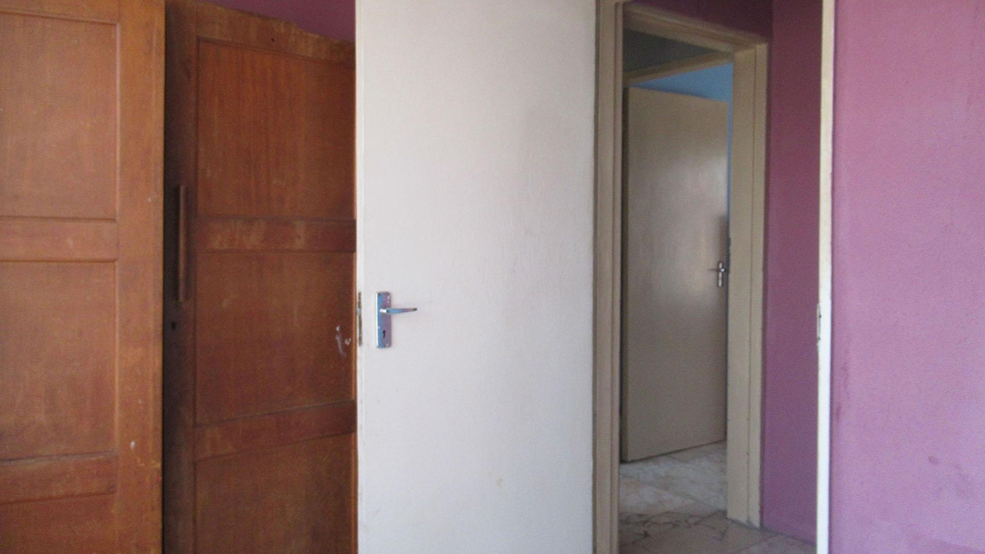 Bed Room 2 - 7 square meters of property in Klipfontein View