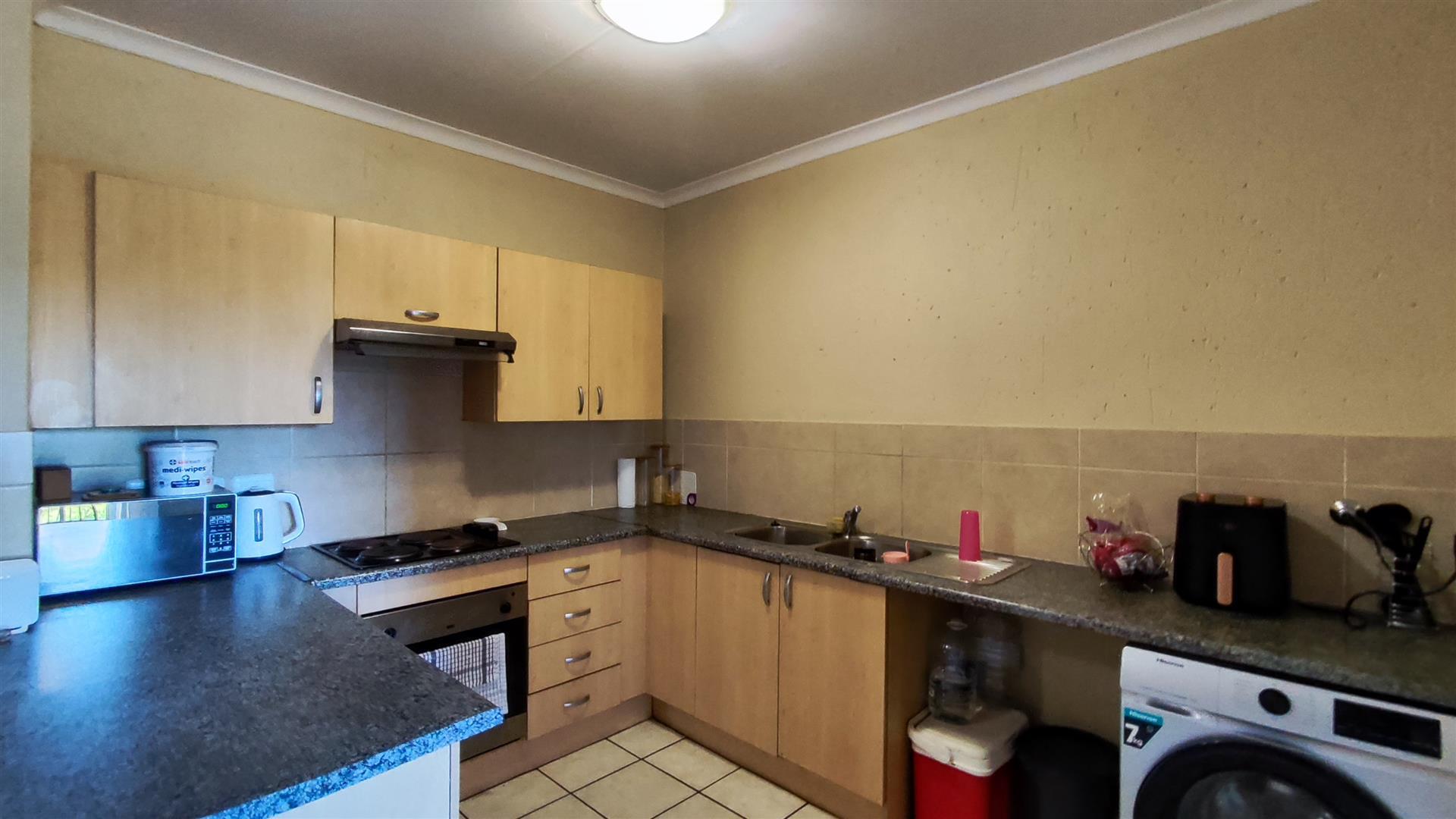 Kitchen - 9 square meters of property in Comet