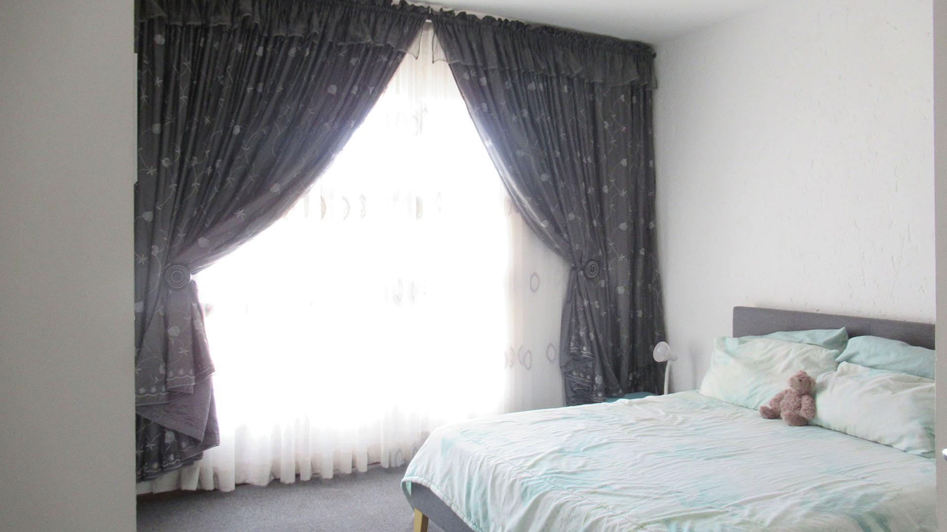 Bed Room 1 - 18 square meters of property in Mulbarton